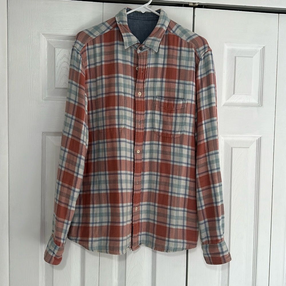 Faherty doublecloth reversible button down